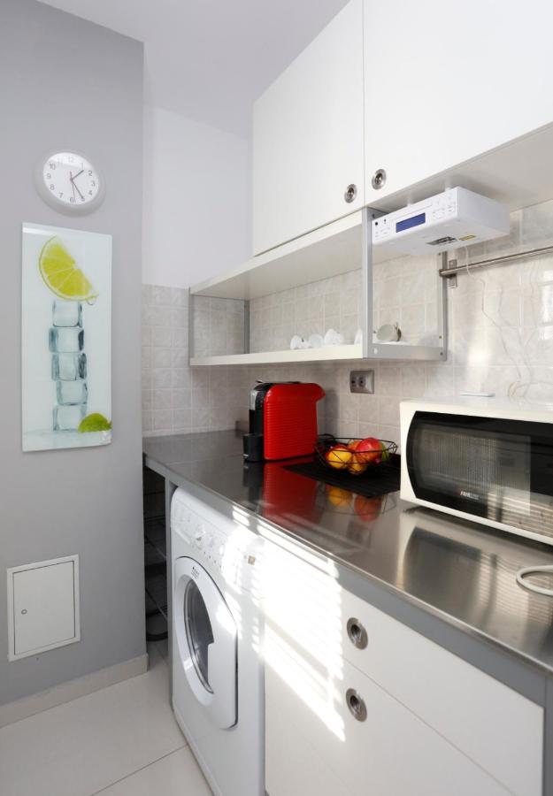 Gorgeous 2 Bedroom Duplex In City Center Bucureşti Exterior foto